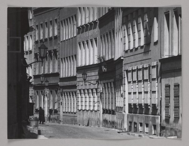 
                     
                     Edward Hartwig, Ulica Kozia, lata 70. XX w.
                     
                     