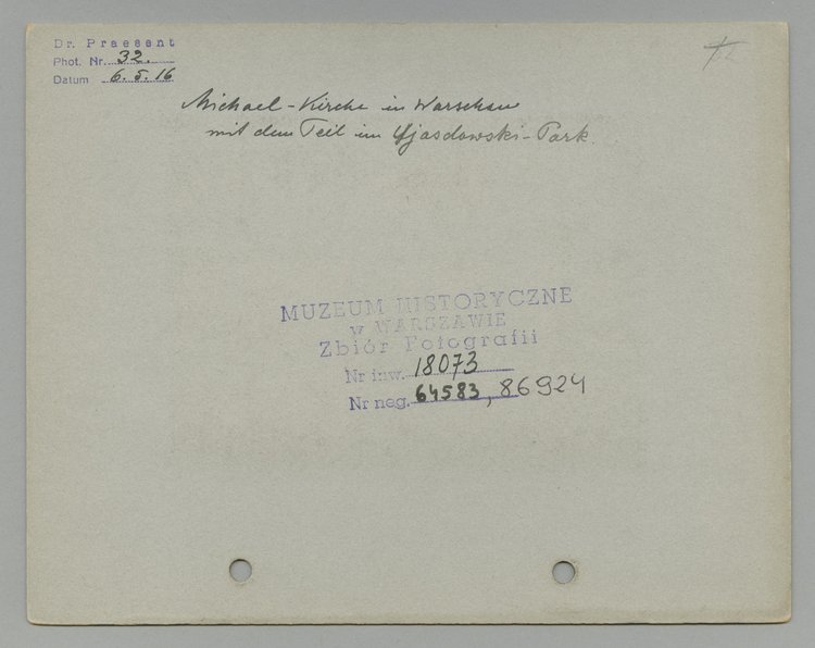 Cerkiew Litewskiego Pułku Lejbgwardii pw. św. Michała Archistratega; widok od Parku Ujazdowskiego