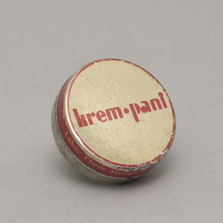 Pudełko po Kremie pani