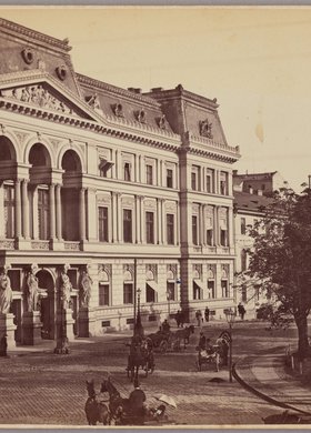 Pałac Kronenberga przy ulicy Mazowieckiej