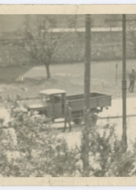 Uliczna łapanka w alei 3 Maja