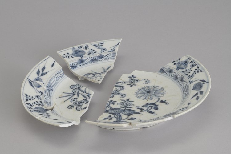 Talerz porcelanowy