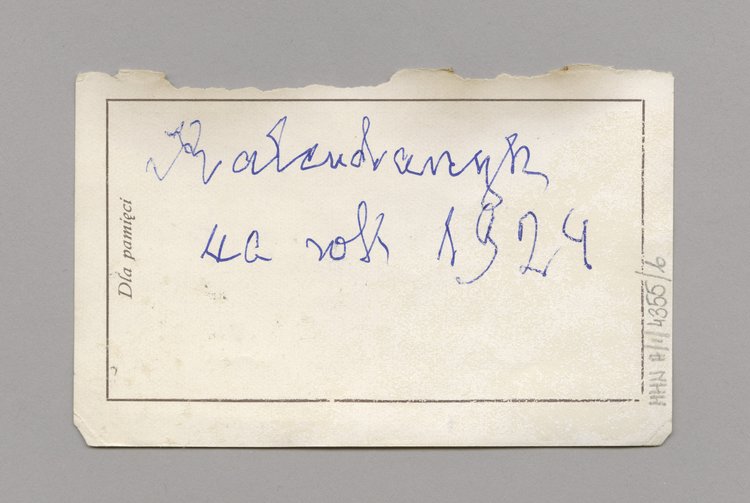 Kalendarz kieszonkowy na 1924 rok oraz kartka z widokiem Domu Towarowego Bracia Jałkowscy