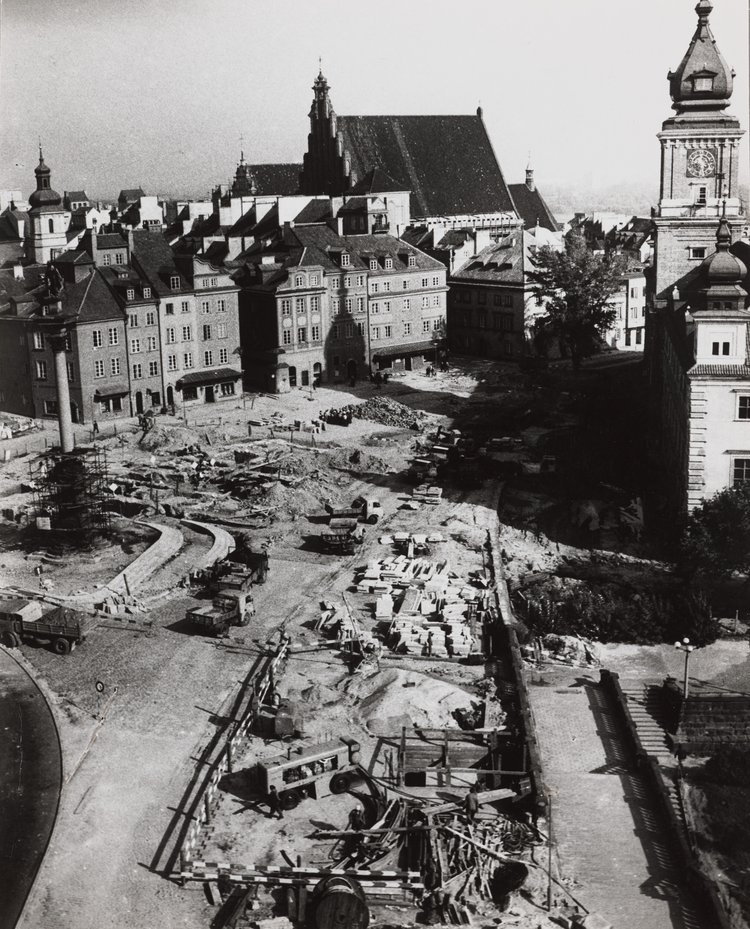 Archaeological works in renovated Castle Square, view from the tower of St. Anne's Church