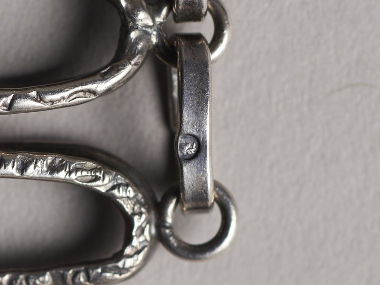 Bransoleta z owalnych ogniw