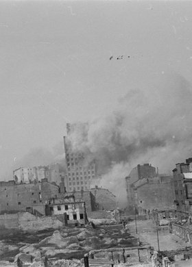 Wybuch pocisku w gmachu Towarzystwa Ubezpieczeń "Prudential"