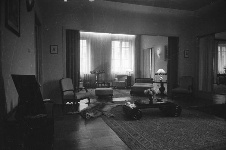 Wnętrze mieszkania przy ulicy Chałubińskiego 4