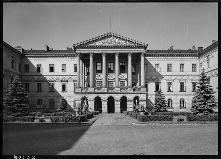 Pałac Komisji Rządowej Przychodów i Skarbu