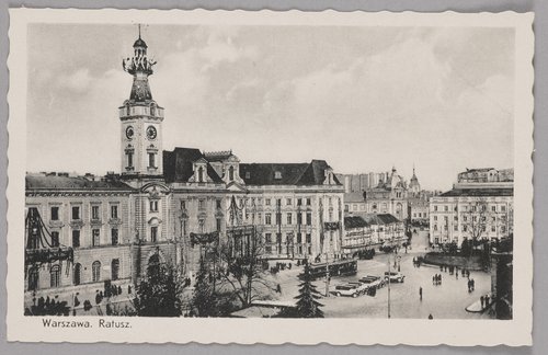 Ratusz na placu Teatralnym