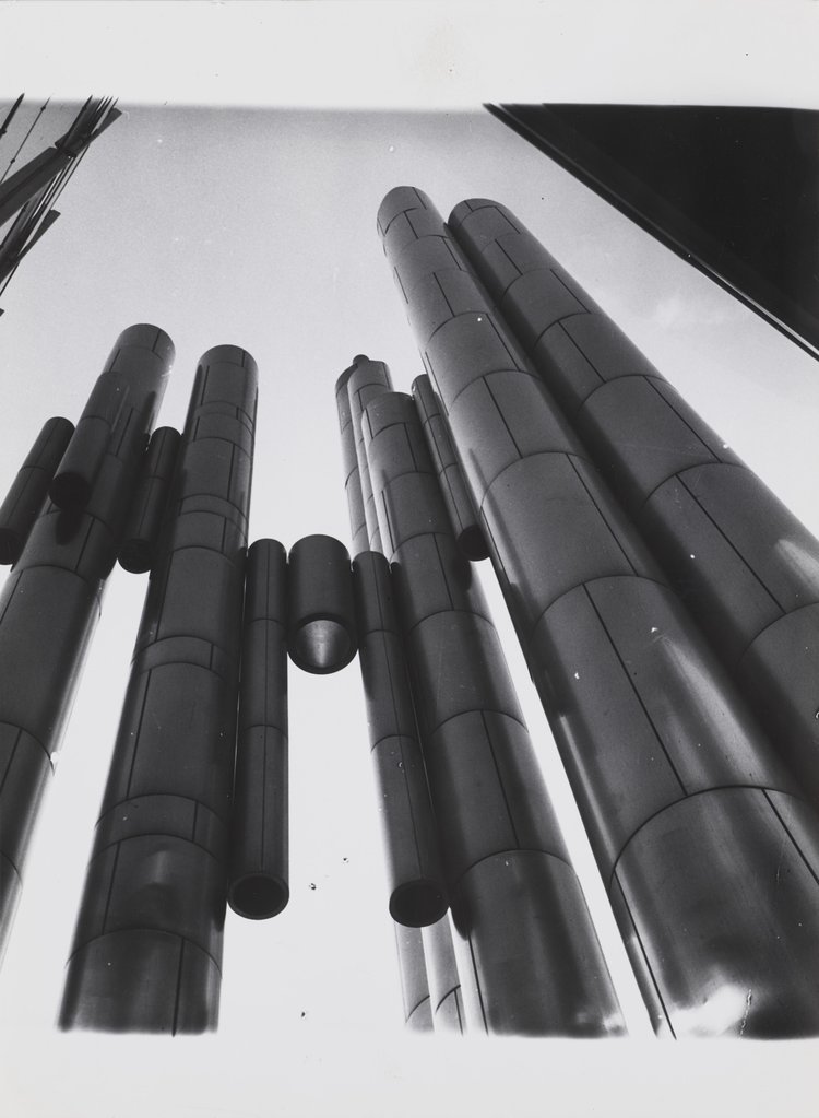 Metal structure – outdoor sculpture