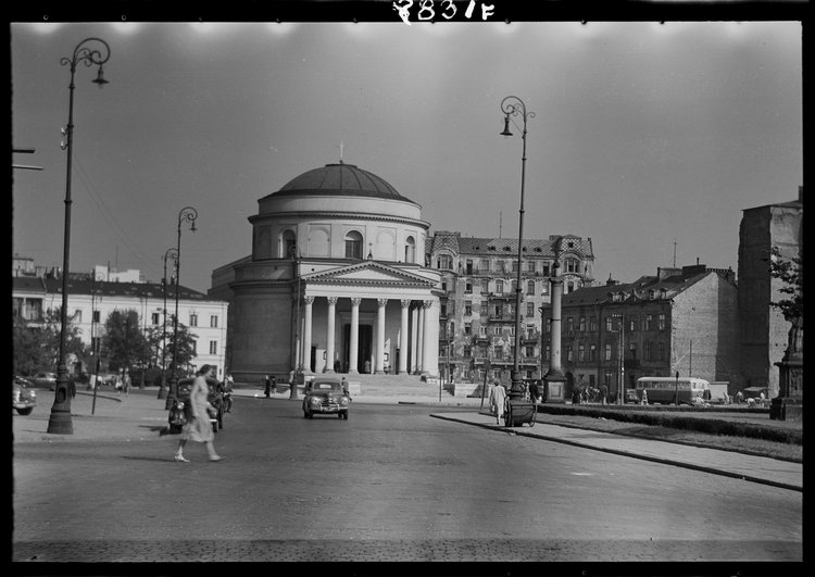 Kościół św. Aleksandra na placu Trzech Krzyży