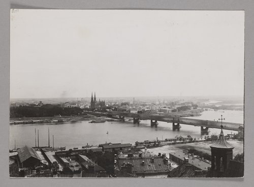 Panorama Warszawy, widok ze Starego Miasta w kierunku Pragi