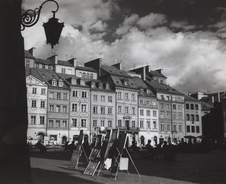 "Galeria obrazów" na Rynku Starego Miasta