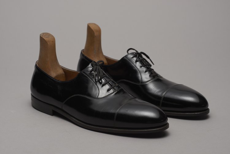 Półbuty męskie czarne z prawidłami