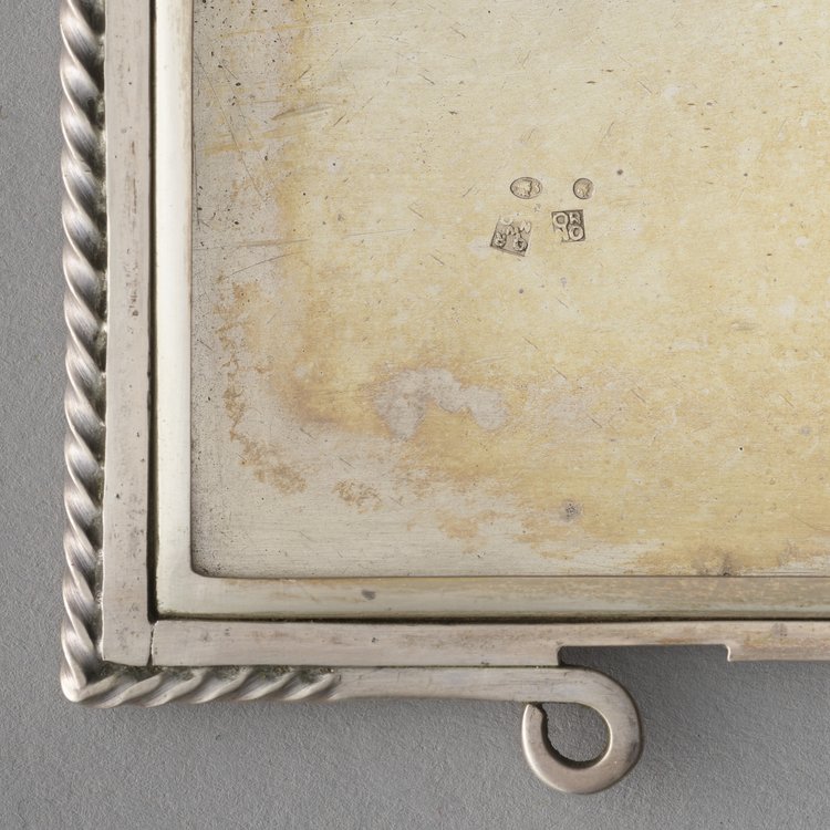 Puderniczka kwadratowa