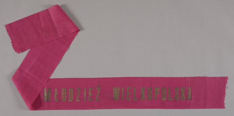 Wstęga od młodzieży wielkopolskiej