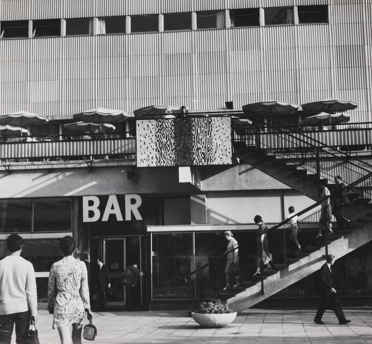 Café at Sezam Cooperative Department Store