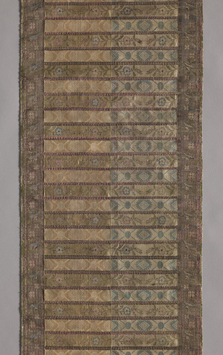 Pas kontuszowy czterostronny