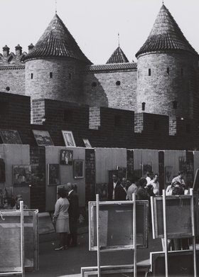 Mury obronne, kiermasz sztuki