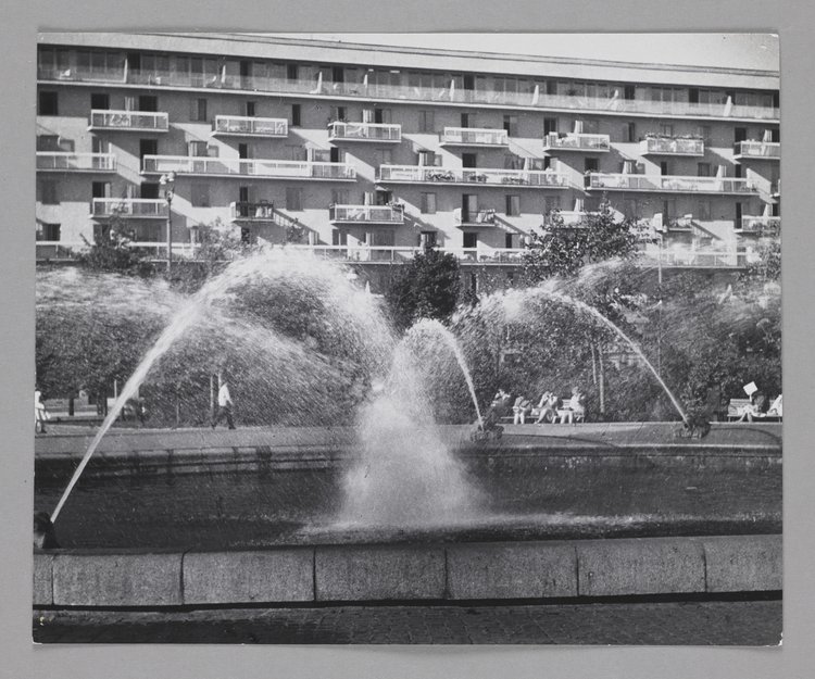 Świętokrzyski Park fountain