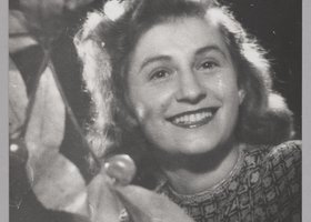 Lauer, Betty (1926) niemiecko-żydowska autorka wspomnień z czasów II wojny światowej