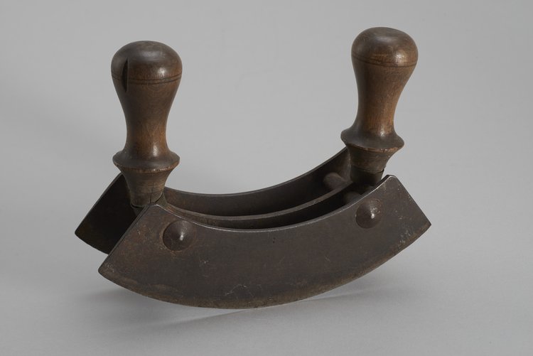 Nożyk kołyskowy do cięcia ziół