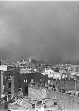 Panorama zniszczonego Śródmieścia