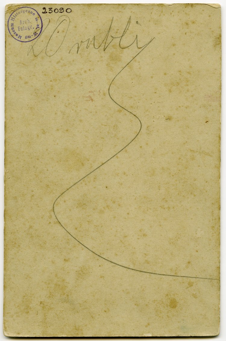 Portret ślubny nieznanej pary