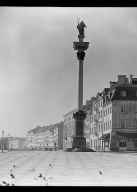 Plac Zamkowy, widok na Kolumnę Zygmunta i Krakowskie Przedmieście