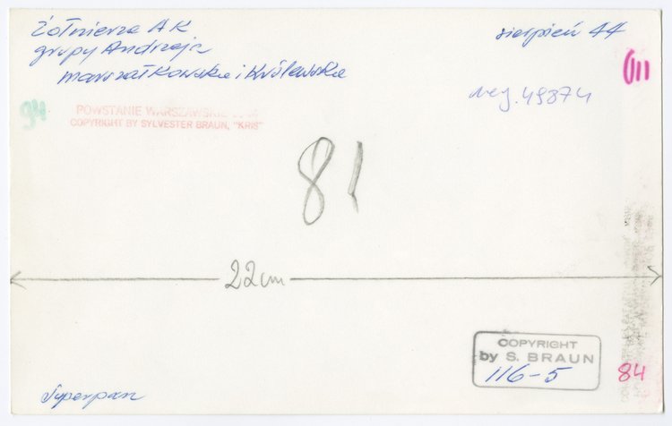 Powstanie warszawskie. Żołnierze z kompanii Andrzej, zgrupowania Bartkiewicz Armii Krajowej; rejon ulicy Marszałkowskiej przy ulicy Królewskiej