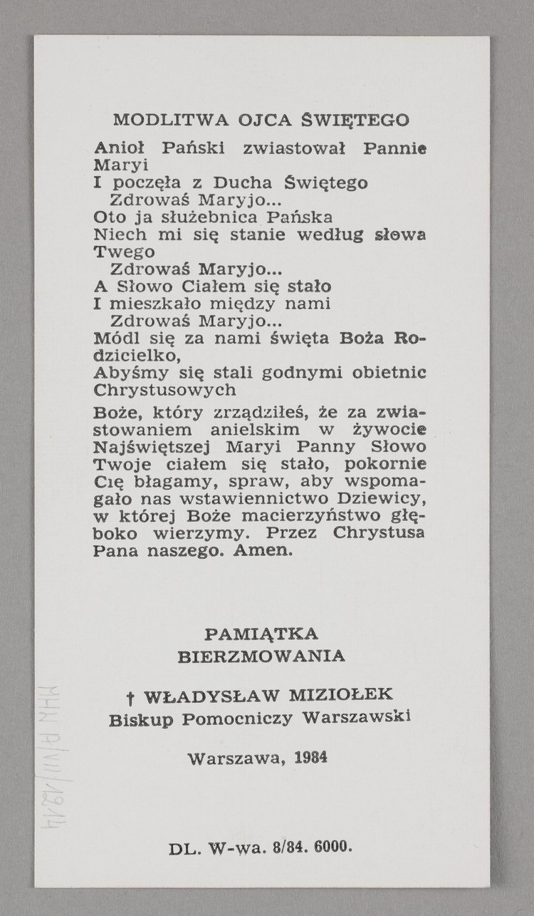 Karteczka stanowiąca pamiątkę z bierzmowania udzielonego przez bp. pomocniczego warszawskiego Władysława Miziołka