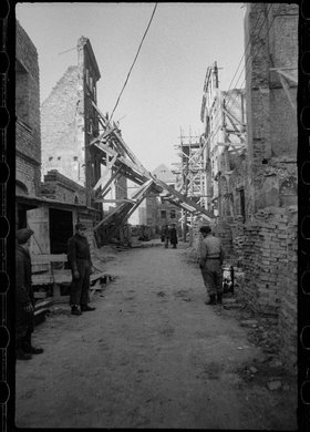 Odbudowa kamienic przy ulicy Piwnej