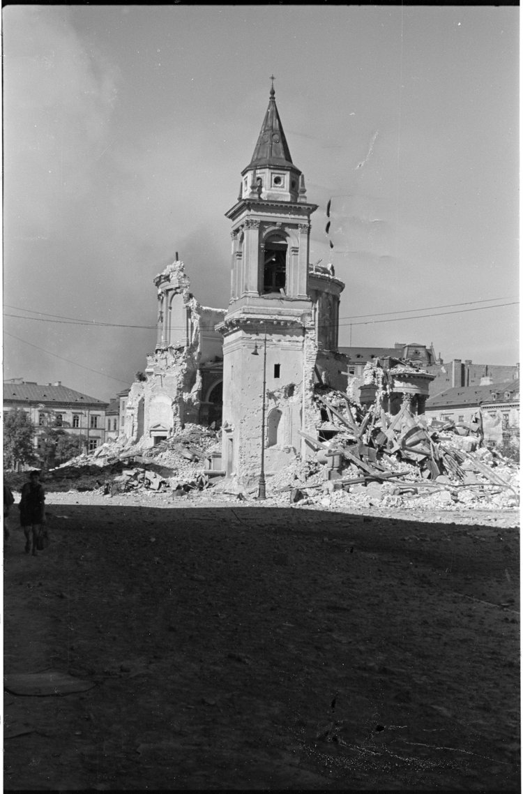 Ruiny kościoła św. Aleksandra na placu Trzech Krzyży