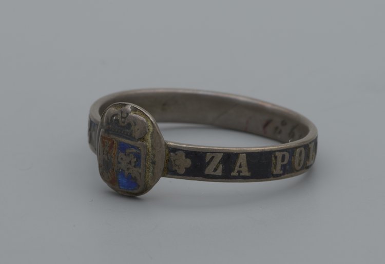 Obrączka patriotyczna żałobna