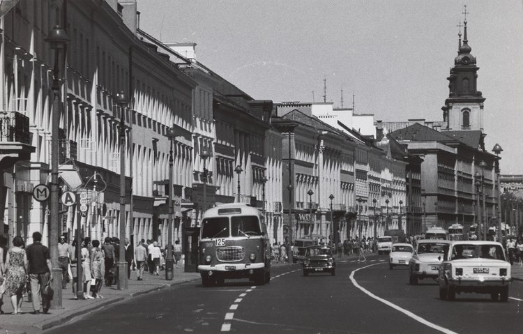 Perspektywa ulicy Nowy Świat