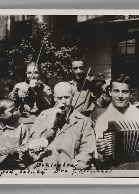 Fotografia Orkiestra pod batutą dra J. Korczaka