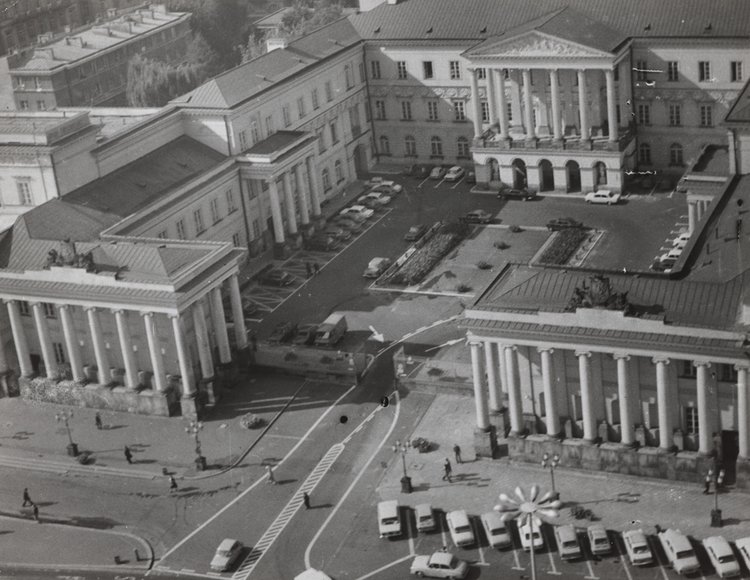 Aerial view of the State Commission of Revenues and Treasury