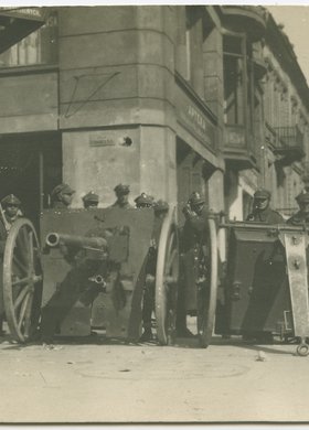 Przewrót majowy - stanowisko artyleryjskie przy ulicy Nowy Świat