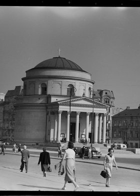 Kościół św. Aleksandra na placu Trzech Krzyży