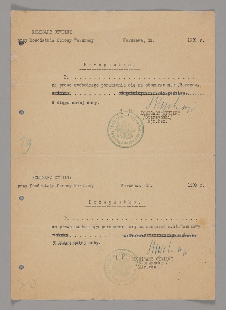 Blankiet przepustki wydawanej przez Komisarza Cywilnego przy Dowództwie Obrony Warszawy