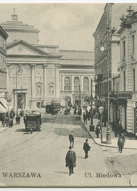 Ulica Miodowa w pobliżu Krakowskiego Przedmieścia