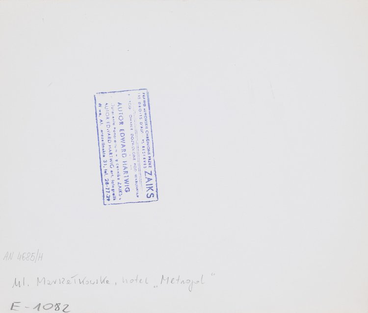 Gmach hotelu Metropol u zbiegu ulicy Marszałkowskiej i Alej Jerozolimskich