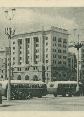 Plac Konstytucji, Marszałkowska Dzielnica Mieszkaniowa.