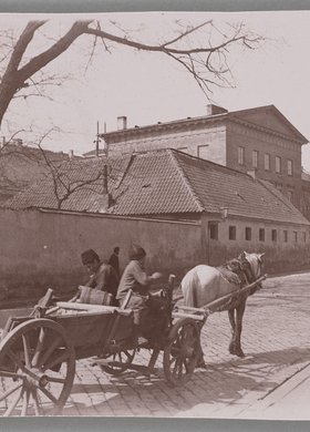 Szpital Dzieciątka Jezus na placu Wareckim (obecnie: Powstańców Warszawy)