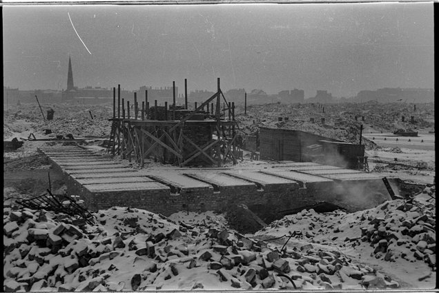 Budowa pomnika Bohaterów Getta