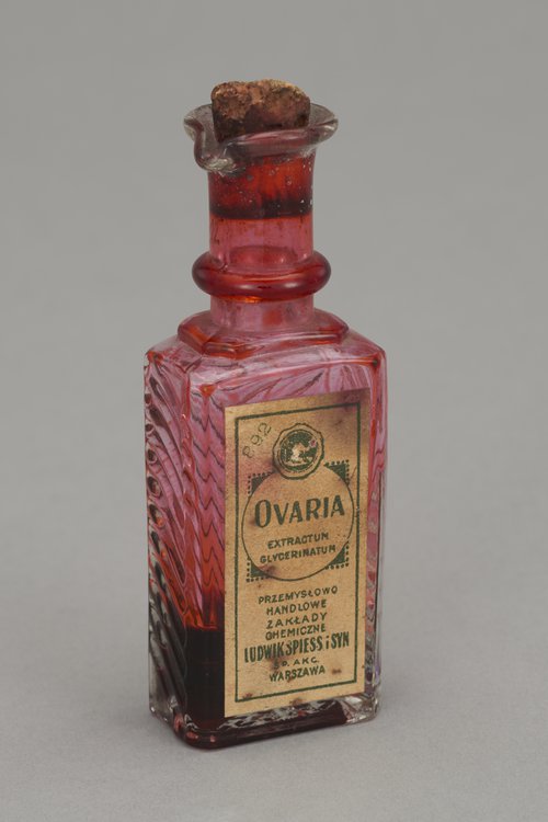 Butelka z lekiem Ovaria firmy Ludwik Spiess i Syn