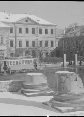 Instytut Głuchoniemych i Ociemniałych przy placu Trzech Krzyży 4/6