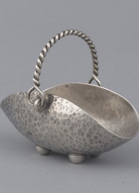 Solniczka - koszyczek z pałąkiem