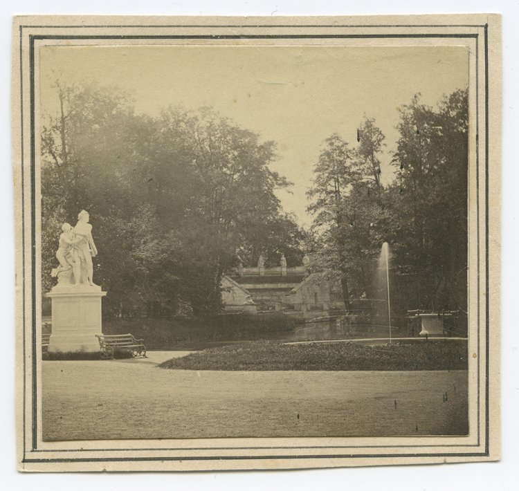 Łazienki, widok z tarasu pałacu Na Wyspie w kierunku Amfiteatru