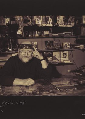 "Dziupla Metal Music Shop, p. Andrzej Ujczak, ul. Ząbkowska 5"